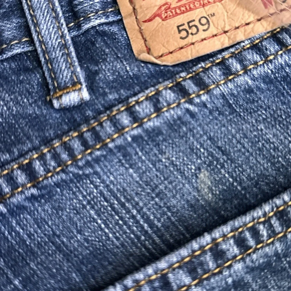 Levis excellent pre